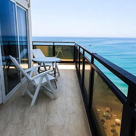 Daire Skol 715. Spectacular Corner Duplex In